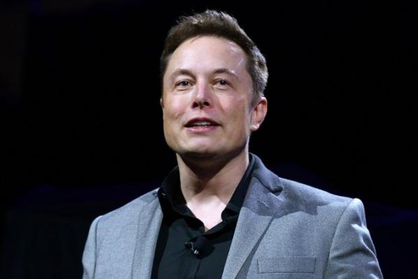 Elon Musk Jual Saham Rp128 Triliun untuk Biayai Twitter