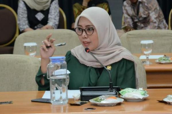 Legislator PKB, Nur Nadlifah: Harus Ada Alokasi Anggaran Memadai untuk Obat Herbal