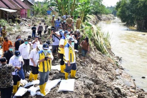 Menteri PUPR Instruksikan Penanganan Darurat Bencana Banjir di Kota Medan