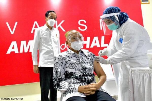 Capaian Vaksinasi Terpenuhi, Presiden Jokowi: Patut Kita Syukuri