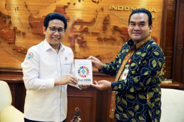 Gus Menteri dan Bupati Blora Arief Rohman Bahas Percepatan Pembangunan Desa
