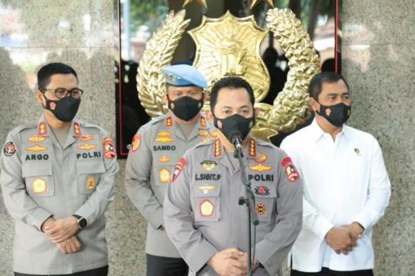 Gugur Baku Tembak dengan KKB, Kapolri Naikkan Pangkat Bharada Komang