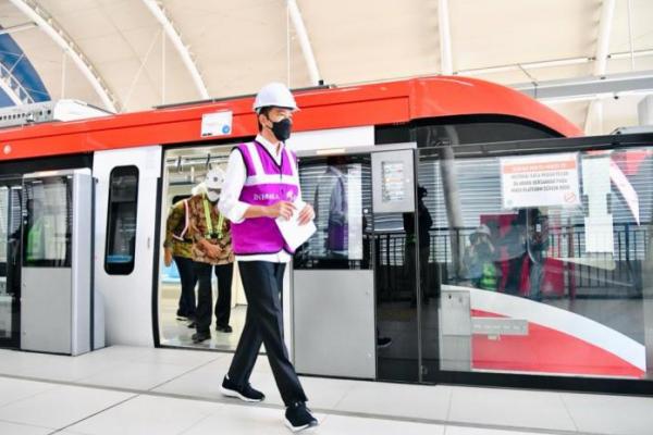 Beroperasi Perdana, LRT Wujud Transportasi Modern