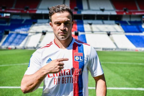 Dilepas Liverpool, Xherdan Shaqiri Resmi Gabung Olimpique Lyon