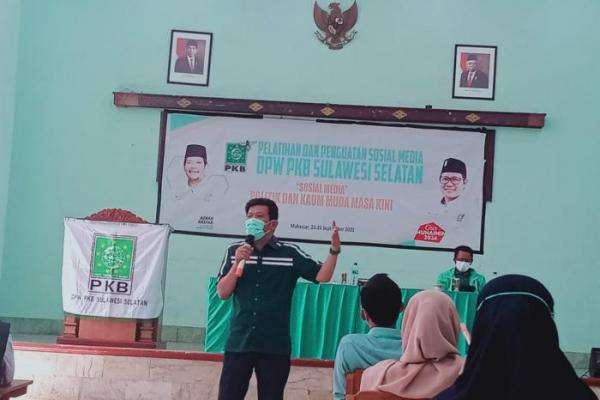 Bidik Konstituen Muda, PKB Sulsel Bentuk Tim Media Sosial