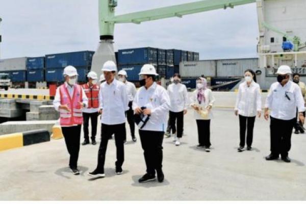 Presiden Resmikan Terminal Multipurpose Wae Kelambu Pelabuhan Labuan Bajo