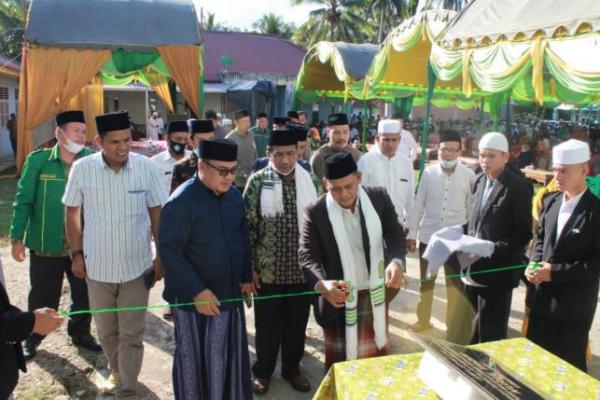 Banjir Pujian, Sofyan Ali Resmikan BLK Ponpes di Merangin