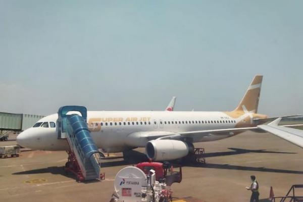 Super Air Jet Terbang Perdana dari Bandara Dhoho Kediri