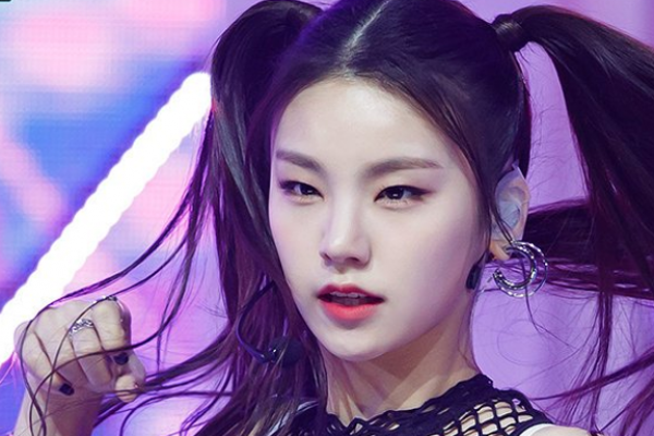 Yeji ITZY Tidak Akan Hadiri `Asia Artist Awards 2021` Karena Cedera Punggung