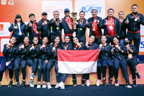 Bangga! Tim Putri Bulutangkis Indonesia Juara Pertama Kali di BATC 2022