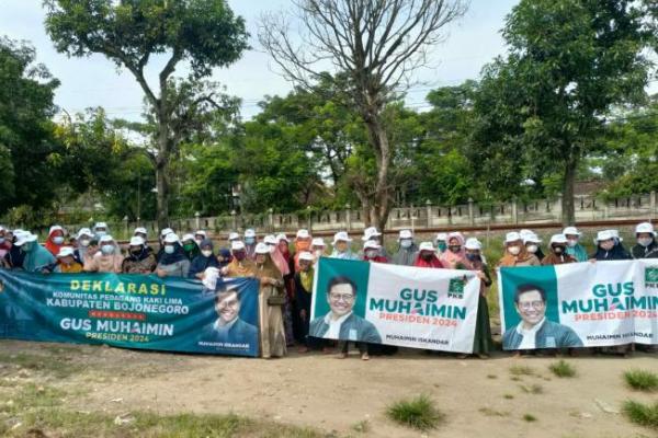 Dukungan Terus Mengalir, Komunitas Pedagang Kaki Lima Bojonegoro Dukung Gus Muhaimin Presiden 2024