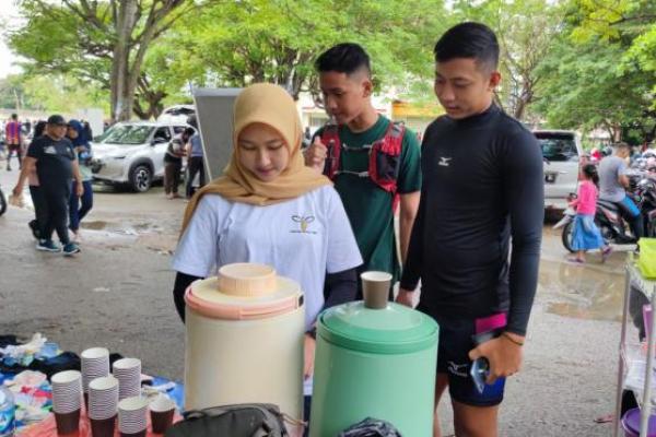 Lebah Hulonthalo Berbagi Kopi Gratis, Jaring Simpatik Millenial Gorontalo