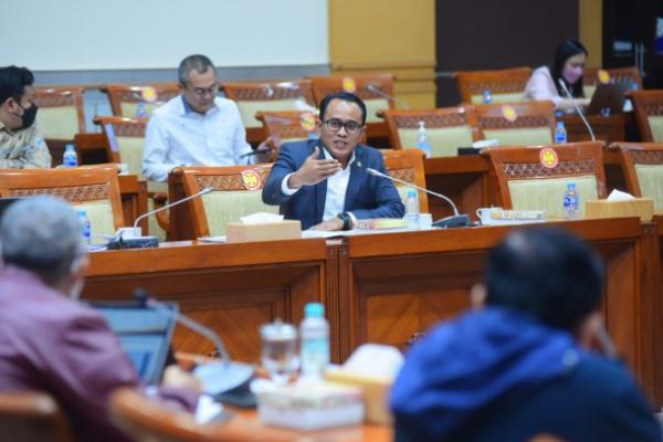 Legislator PKB Soroti Lambannya Pengurusan Izin dan Sertifikat di Ditjen KI