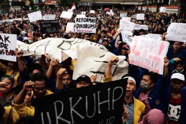 Ada 4 Aksi Demo Mahasiswa Terbesar di Indonesia