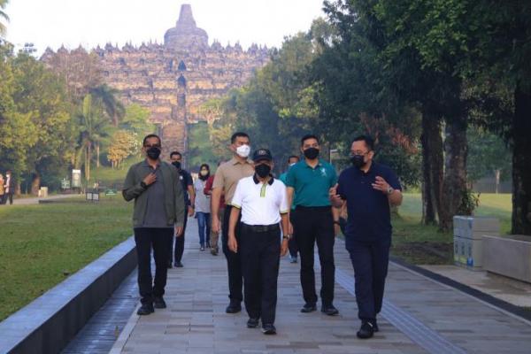 Wapres Maruf Amin Minta Penataan Kawasan Candi Borobudur Ungkit Ekonomi Masyarakat