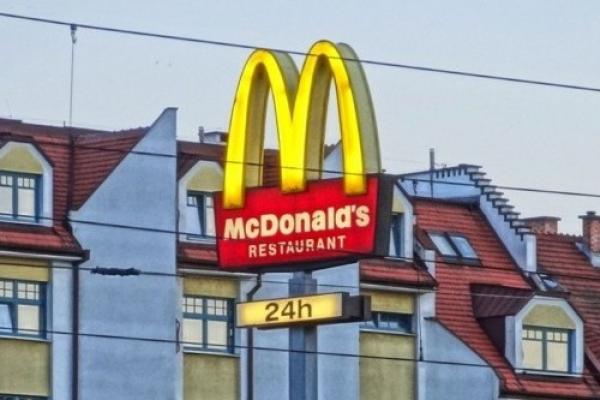 McDonalds Menutup 847 Restorannya di Rusia