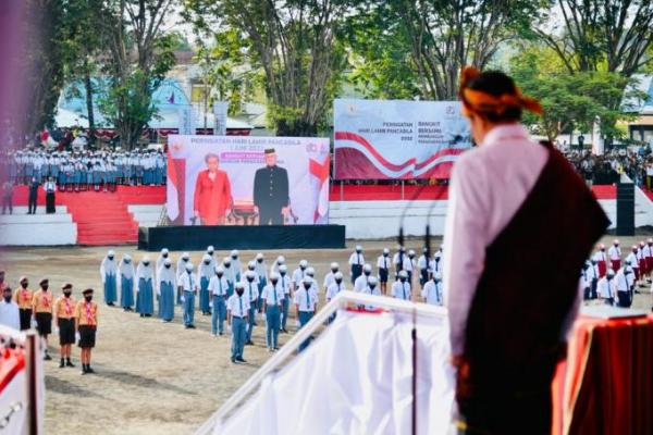 Presiden Jokowi Ajak Masyarakat Bumikan Pancasila