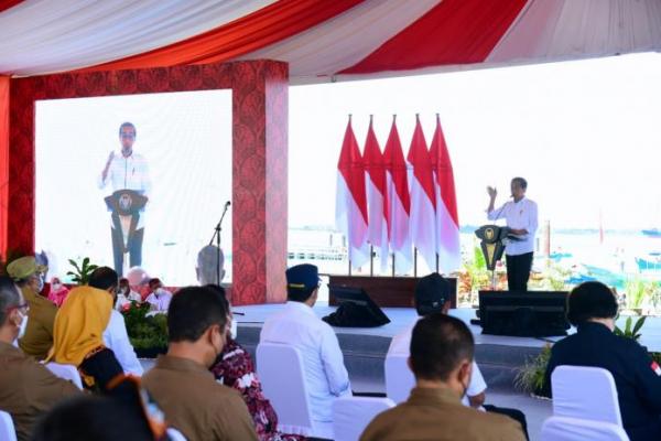 Presiden Jokowi Ingatkan Jajaran Bersinergi Selesaikan Persoalan Tanah