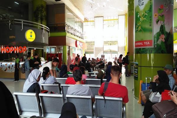 Stasiun Kereta Api Wajib Sediakan Ruang untuk UMKM