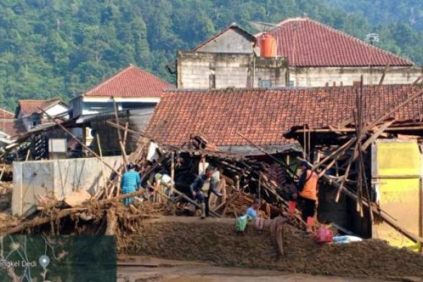 2407 Jiwa Terdampak Banjir Bandang di Leuwiliang Bogor
