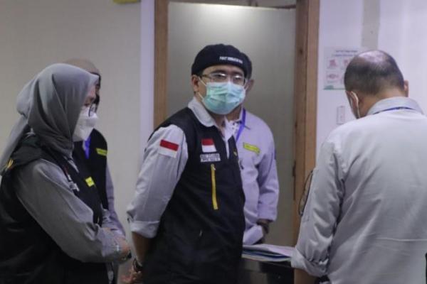 Pemerintah Imbau Jemaah Tak Basahi Masker Saat Haji