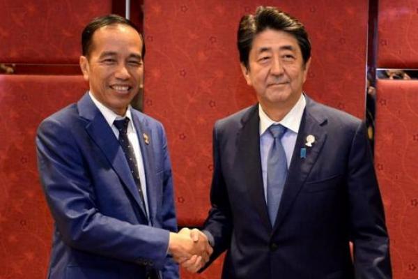 Presiden Jokowi Sampaikan Duka Mendalam Atas Kematian Mantan PM Jepang Shinzo Abe