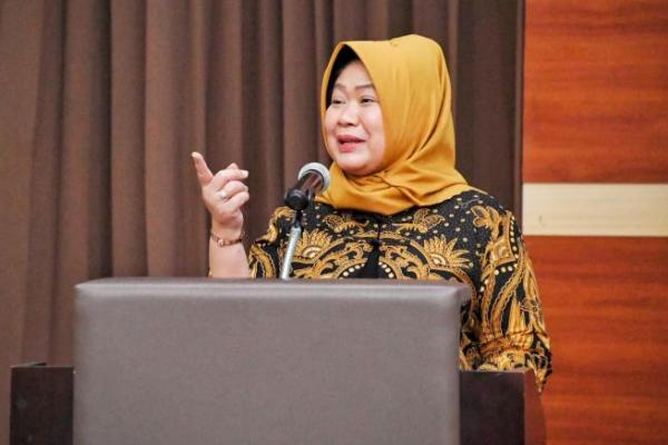 Siti Fauziah Ajak Gen Z Warnai Medsos dengan Nilai Luhur Bangsa