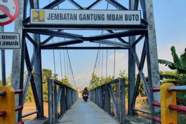 Permudah Akses Masyarakat, Pemerintah Rampungkan Jembatan Gantung Mbah Buto Jombang