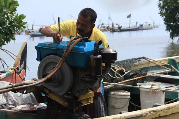 Nelayan Kecil Kesulitan Imbas Harga BBM Naik