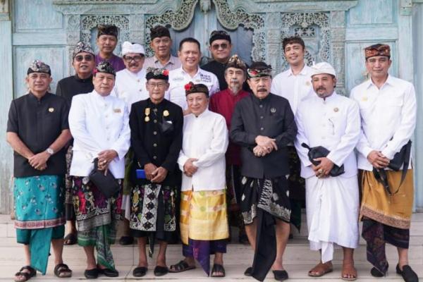 Terima Para 17 Pelingsir Puri Terbesar di Bali, Begini Pesan Ketua MPR RI 