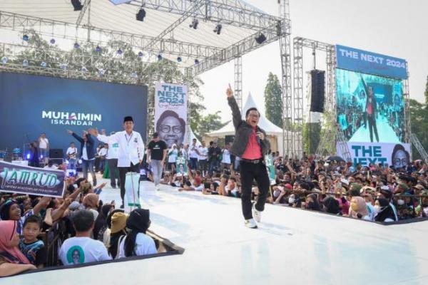 Luar Biasa! Gus Muhaimin Festival Pekalongan Dihadiri Puluhan Ribu Warga