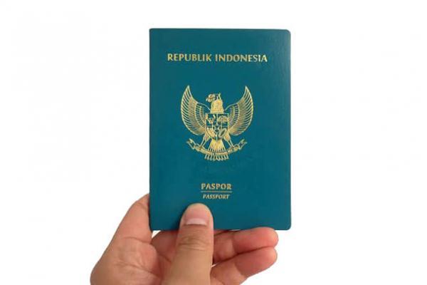 Kemenkumham Perpanjang Masa Berlaku Paspor Hingga 10 Tahun