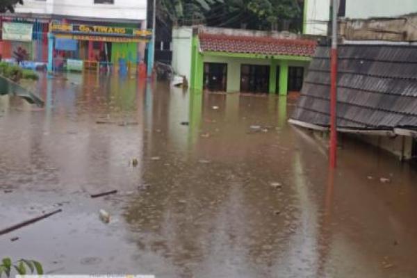 Banjir Renggut Nyawa Tiga Siswa MTs N 19 Pondok Labu