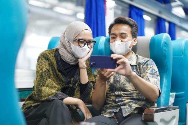 Penumpang Kini Bisa Streaming Gratis di Kereta Api