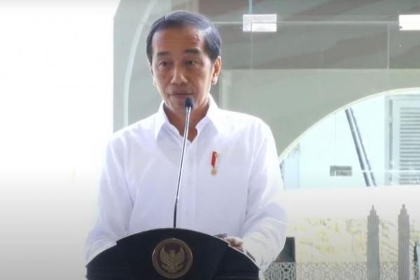 Presiden Jokowi Minta Industri Pertahanan Dalam Negeri Terus Dikembangkan