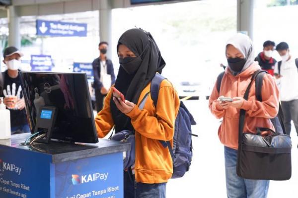 24 Ribu Pemudik Berangkat dari Stasiun Senen dan Gambir di H-1 Lebaran