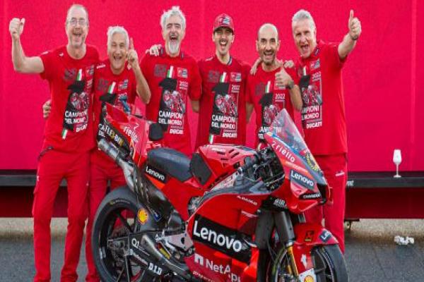 Direktur Ducati Pasang Target Tinggi untuk Bagnaia dan Bastianini di MotoGP 2023