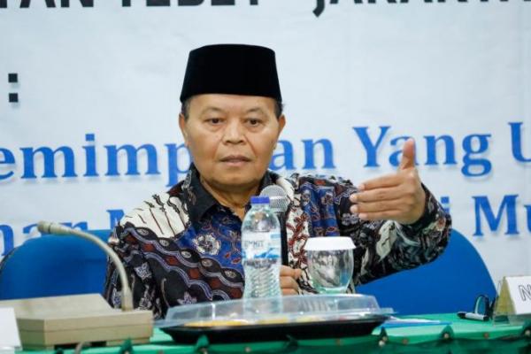 HNW : Negara Harus Mengutamakan Penghargaan dan Pemenuhan Hak-Hak Guru