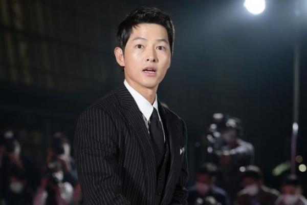 Song Jong Ki Nantikan Anak Kedua