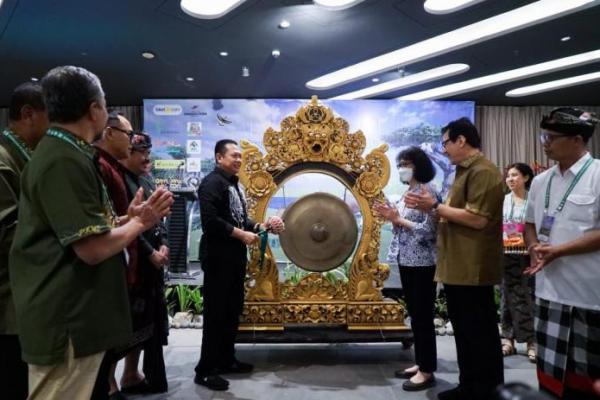 Buka Rakornas PKBSI, Bamsoet Dorong Peningkatan Kualitas Kebun Binatang