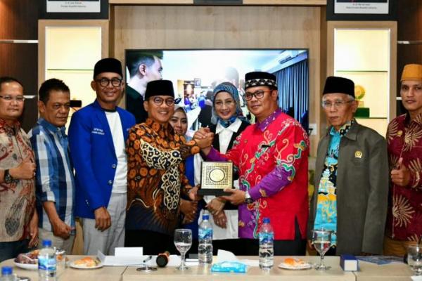 Rangkaian Hari Guru, Yandri Susanto Undang Sekolah Datang Ke Gedung MPR