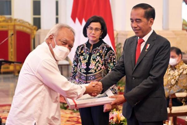 Presiden Jokowi Serahkan Daftar Isian DIPA dan TKDD 2023