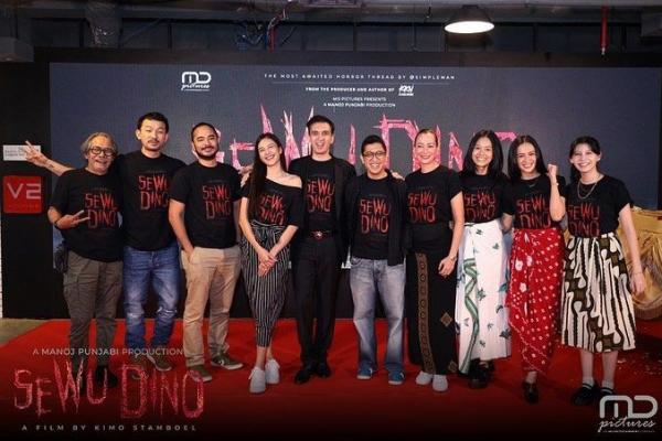 MD Pictures Rilis Pemain Film Sewu Dino