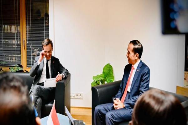 Presiden Jokowi Dorong Kerja Sama Pembangunan Hijau Dengan PM Swedia