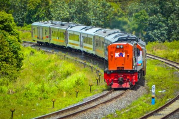 Long Weekend, KAI Sebut 99 Ribu Tiket Kereta Api Jarak Jauh Terjual