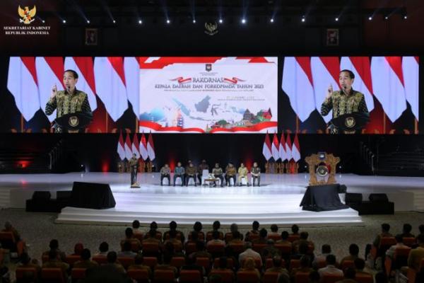 Presiden Jokowi Minta Pemda Turunkan Sunting dan Kemiskinan Ekstrem