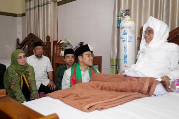 TGH Turmudzi Beri Doa dan Dukungan Gus Muhaimin Presiden 2024