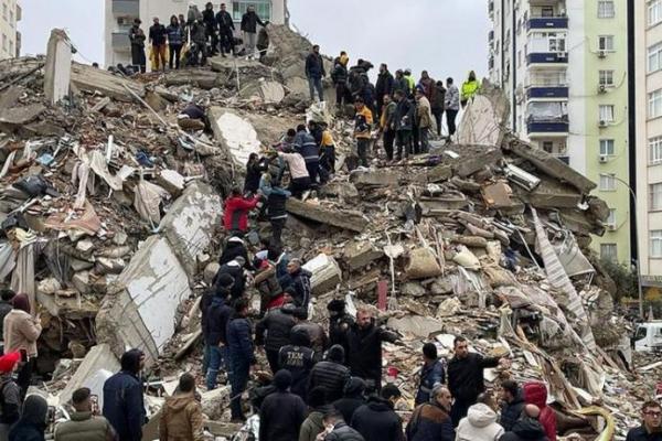 Korban Tewas Gempa Turki-Suriah Tembus 5.000