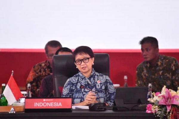 Menlu RI Tegaskan ASEAN Harus Siap Ambil Keputusan Berani