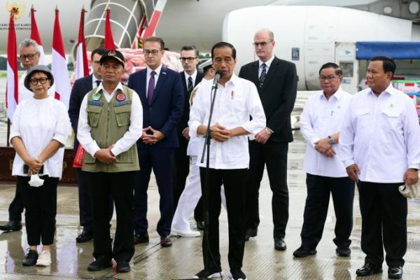 Presiden Jokowi Lepas Bantuan Kemanusiaan untuk Korban Gempa di Turki dan Suriah